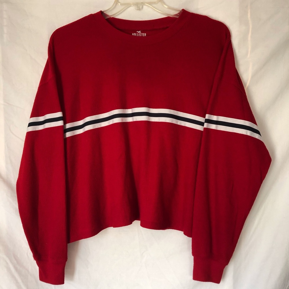 crop top crew neck